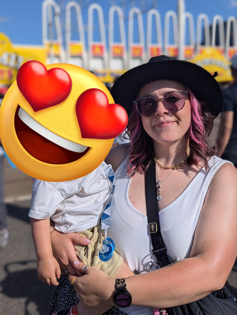 jsgilly20's tweet photo. My wife is amazing but she'll never see this https://t.co/mJF2T5cHLE
