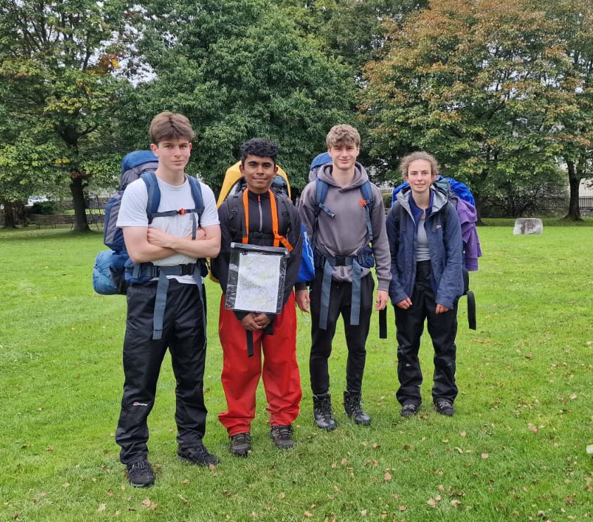YOUTHWORKDG's tweet image. It's National #GetOutsideDay today! 

This weekend some of our Silver Duke of Edinburgh participants from Dumfries Open Centre were out for their practice expedition, taking in some of the stunning scenery we have in Dumfries and Galloway! 

#YouthWork #DofE