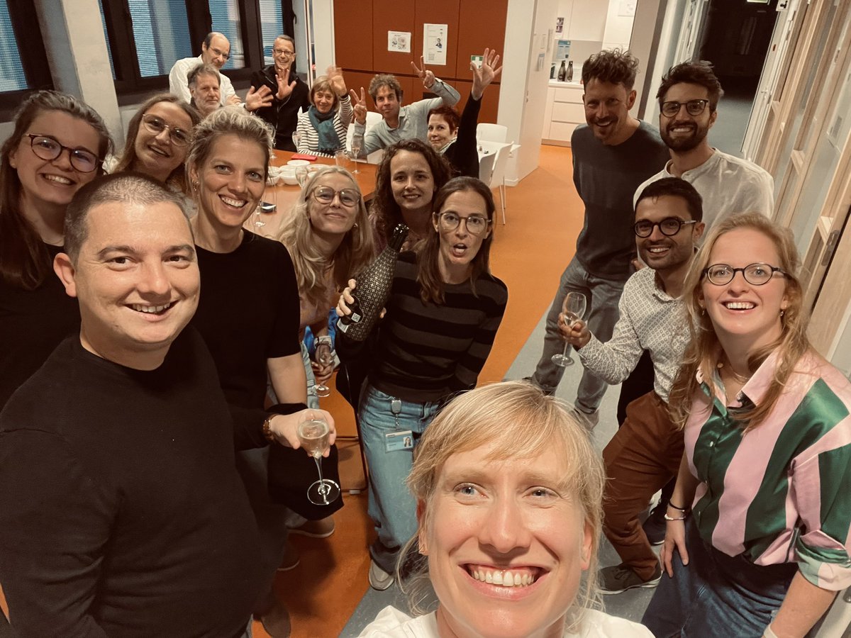 Heleen Demeyer (@demeyer_h) on Twitter photo After 13 years I emptied my desk at <a href="/KULeuvenPT/">KU Leuven PhysioTher</a>. I am very greatful for all colleagues and friends I have met during these years. Special thanks to <a href="/troosters/">Thierry Troosters</a> and <a href="/wjanss0/">Wim Janssens</a>, my supervisors, for all support and opportunities I received! Looking forward to the future <a href="/Reva_UGent/">Vakgroep Revalidatiewetenschappen UGent</a>! After 13 years I emptied my desk at <a href="/KULeuvenPT/">KU Leuven PhysioTher</a>. I am very greatful for all colleagues and friends I have met during these years. Special thanks to <a href="/troosters/">Thierry Troosters</a> and <a href="/wjanss0/">Wim Janssens</a>, my supervisors, for all support and opportunities I received! Looking forward to the future <a href="/Reva_UGent/">Vakgroep Revalidatiewetenschappen UGent</a>!