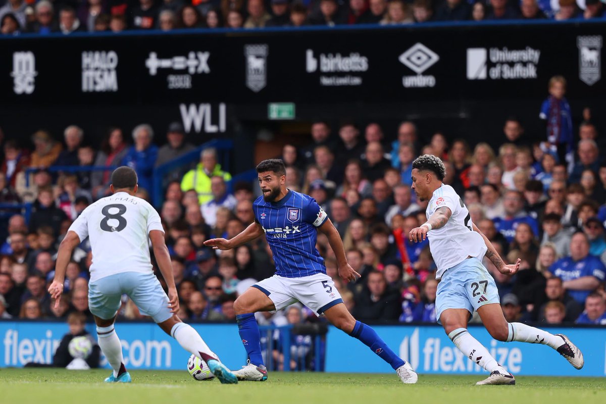 We’re getting better all the time, thank you for the continued support and making this place a real fortress .. dissapointed to get booked but a good point 🤩 👏🏼👏🏼