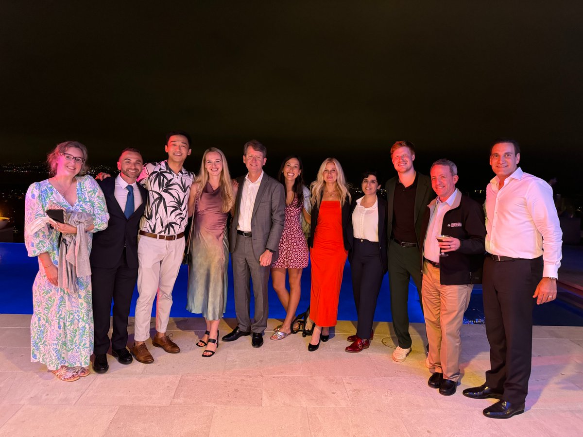 rredett's tweet image. A big thanks to Dr. Mark Mofid and his company Sylke for opening his home and hosting the @HopkinsPlastic and @umms alumni reception at #PSTM2024. @ASPS_Members