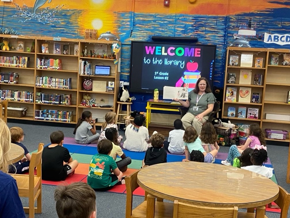 DDTwo celebrates the rich culture, history, and contributions of our Hispanic communities during National Hispanic Heritage Month (September 15 - October 15). #TeamDorchester