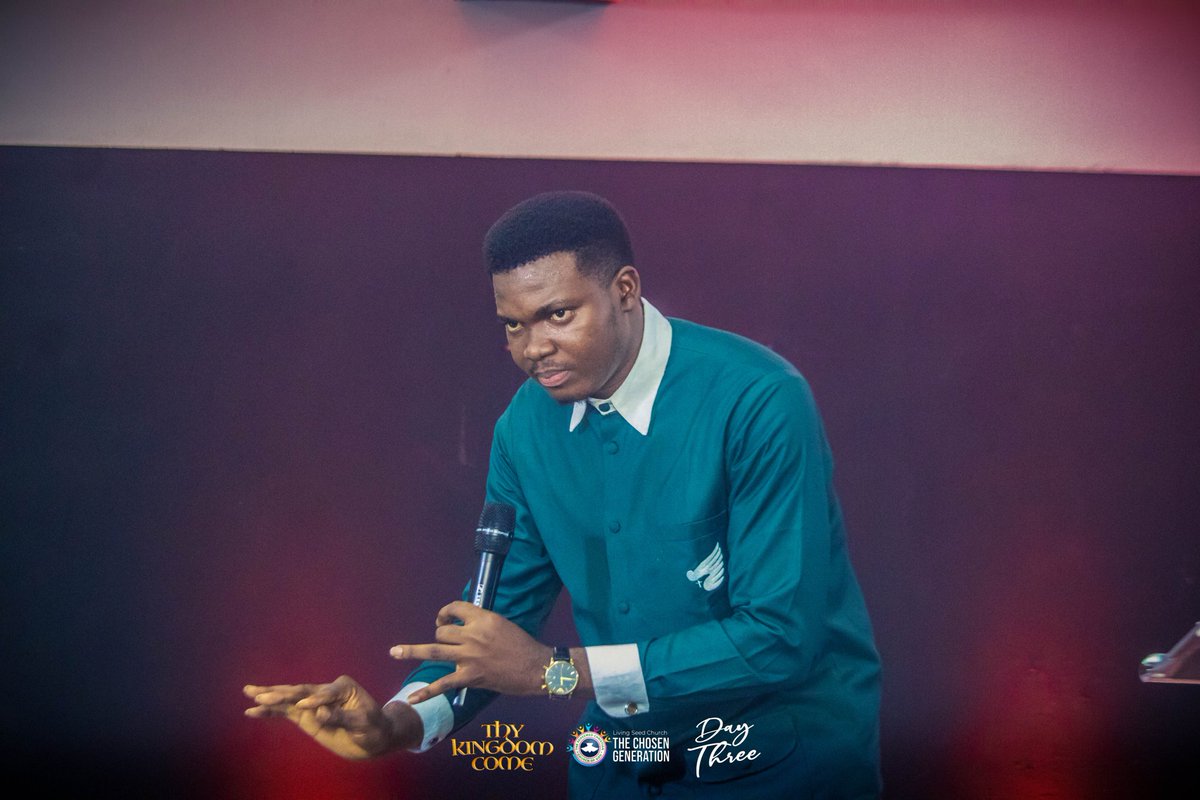 lscthechosen's tweet image. Emotions are good indicators, but they are terrible drivers.

-Pastor Joshua Banjo.
Power and Might Conference, Day 3.

#PAMConference2024 #ThyKingdomCome #lscthechosen
#rccglscthechosengeneration #thechosengeneration #rccg #PAM2024 #PMC #PAM