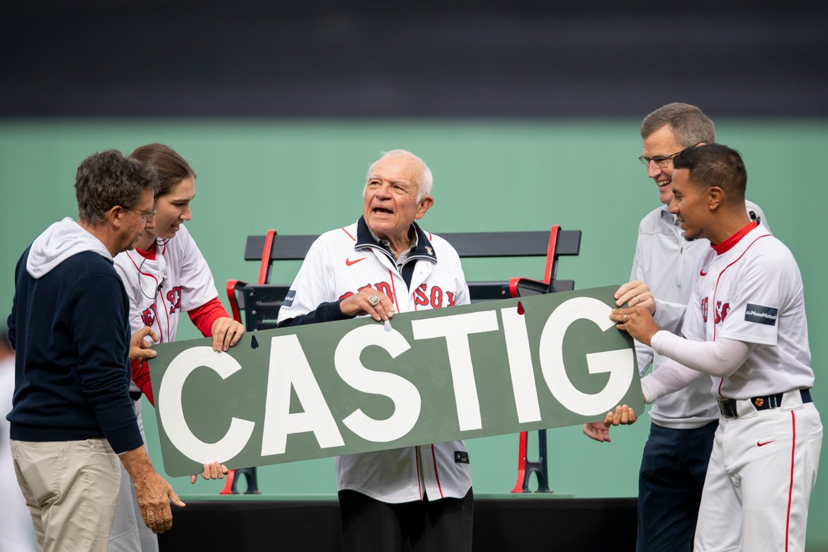 RedSox's tweet photo. Can you believe it?! 42 incredible years. https://t.co/CF5KvqpzQy