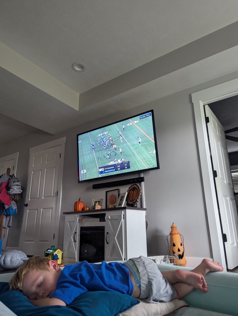 Trey Showalter tweet media