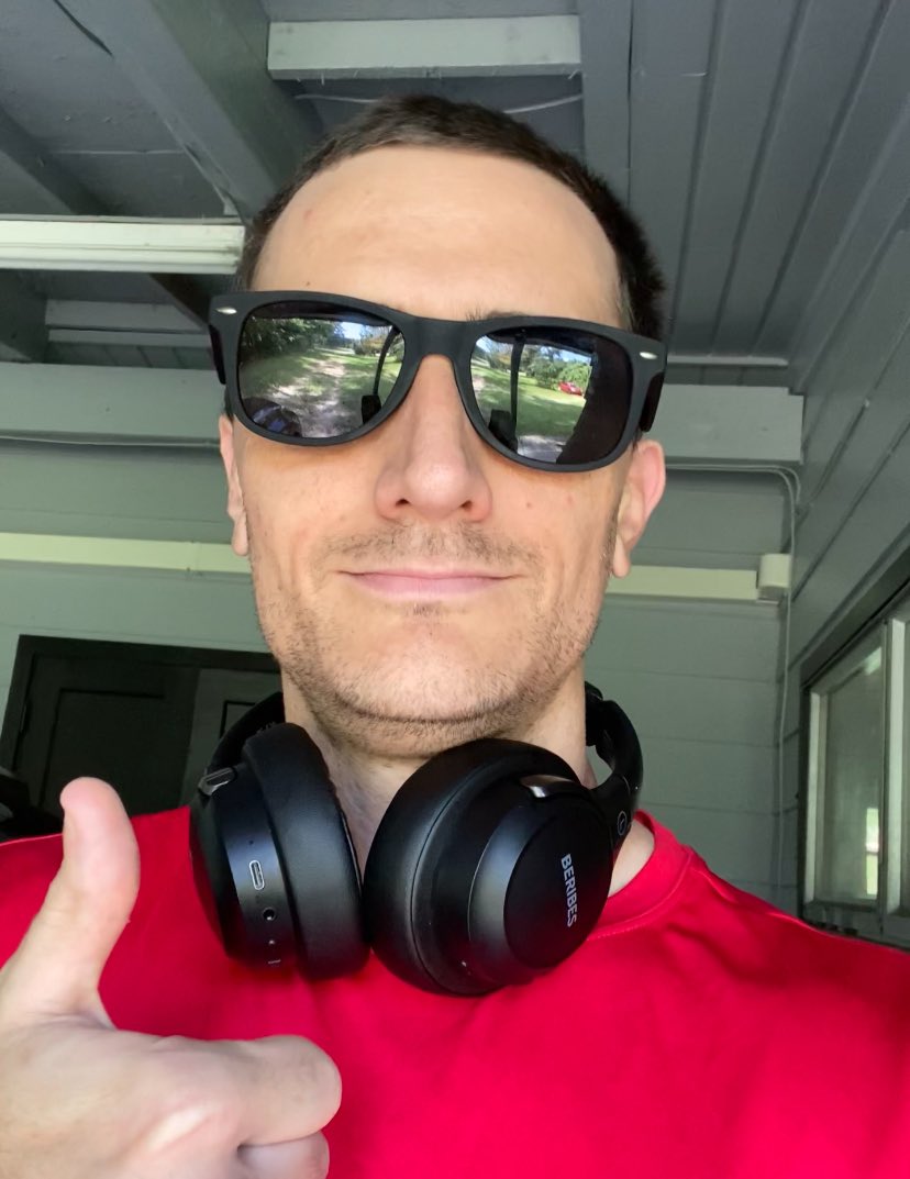 Challenge Announcement!🚨  
I'm kicking off a new challenge today: I’ll be running 0.1 miles more every day until I get the chance to meet the legends in this post. 🏃‍♂️🔥

Day 1 starts now