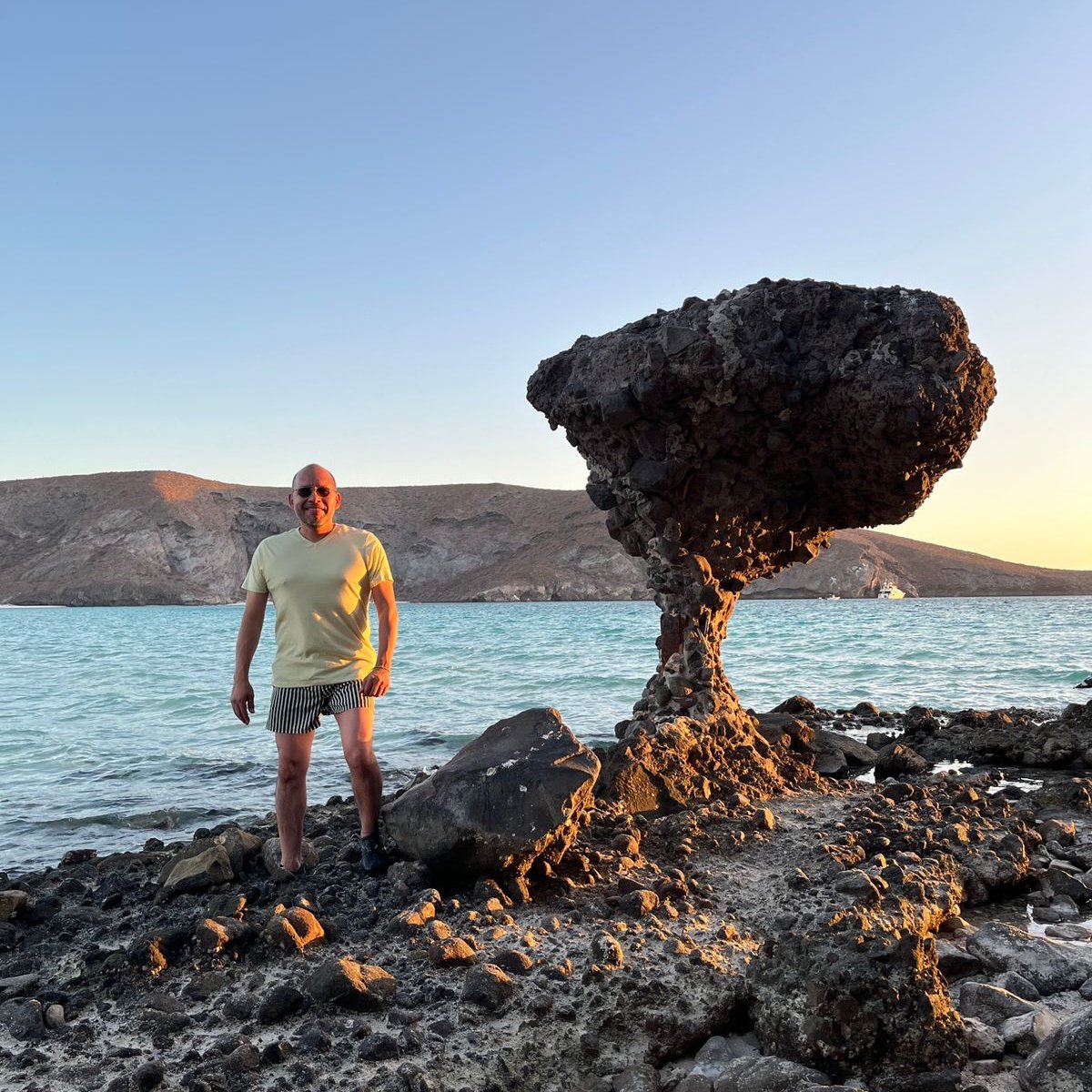 Miguel_Alan's tweet photo. #NuevaFotoDePerfil 😎🌅
#FelizDomingo #LaPazBCS #PaseandoPorMéxico #PlayaBalandra https://t.co/DpUXEg0Pgn