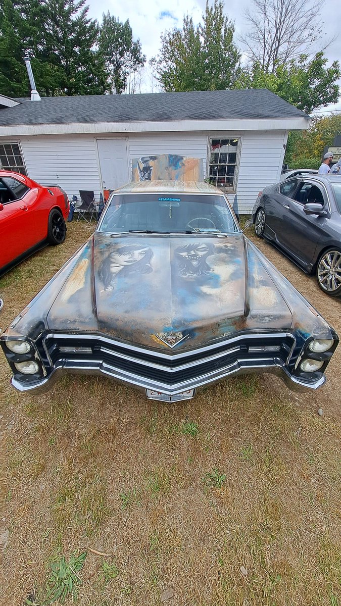 javajunkie1978's tweet image. Car show in West Bridgewater, Massachusetts. 
#carshow 
#classiccars 
#coolcars