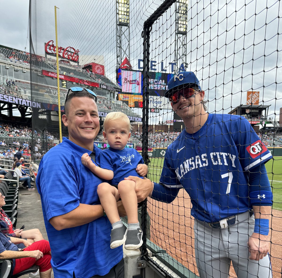 AndyBonifay's tweet photo. Thanks @BwittJr for taking the time to get a picture with Brooks-Man before the game! Meant a lot! Ready to watch you and the boys in October! #Royals #TBAPSB @Royals https://t.co/EqD2SYfNuZ