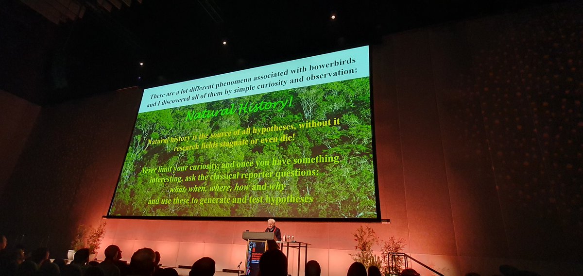 Amazing opening ceremony and plenary talk by Prof. John Endler at #ISBE2024 - always stay curious 🤙