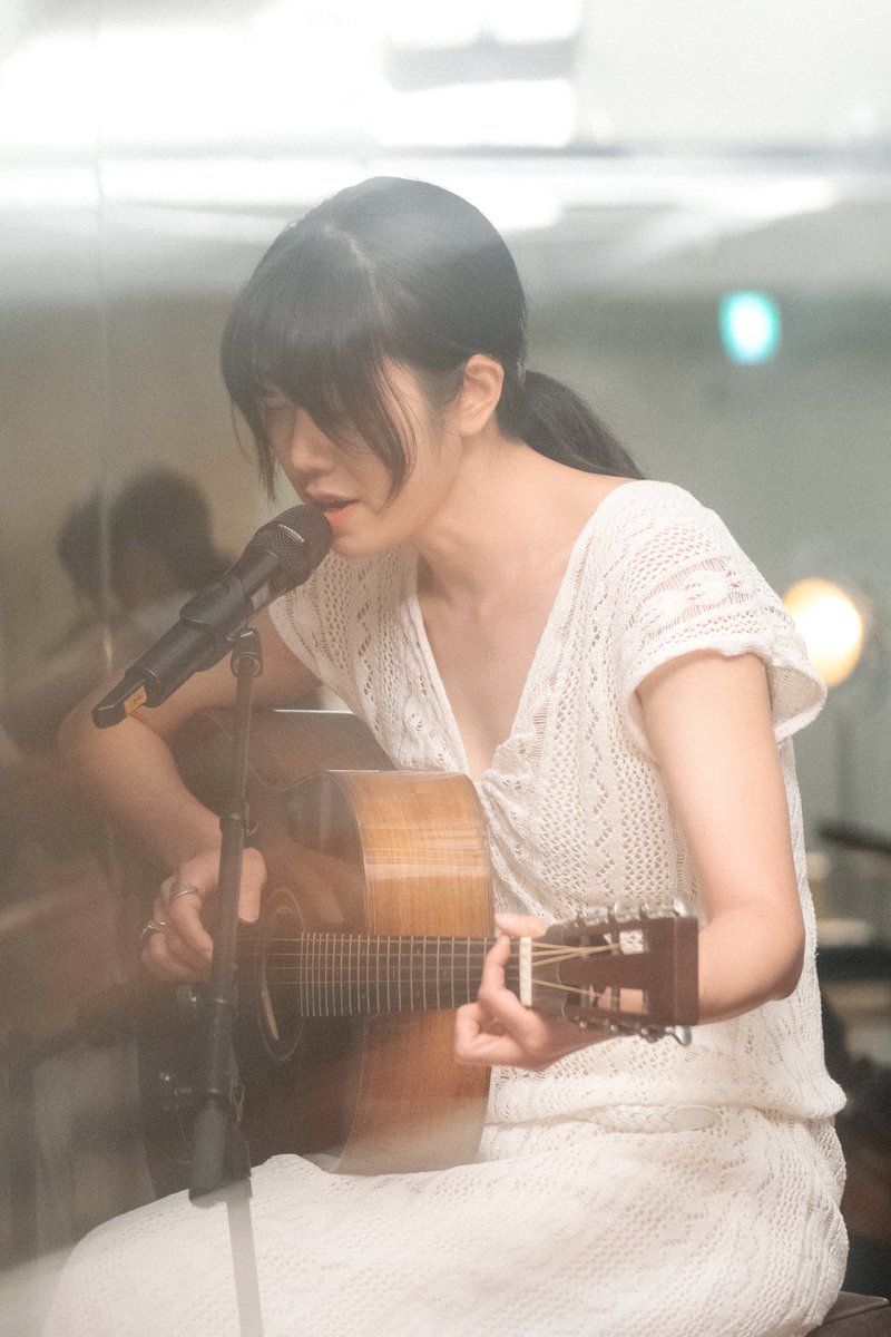 요즘 노래 부르는 게 너무 좋아요

사진_최근우