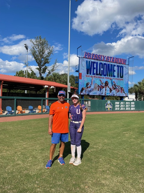 AbbySummers28's tweet image. Thank you to Coach @_TimWalton, @Coach_AT, and @GatorsSB players and staff for another great elite camp. I can't wait to come back and learn more next time. @unity16udevin @ExtraInningSB @linedmedia @Sports_Recruits