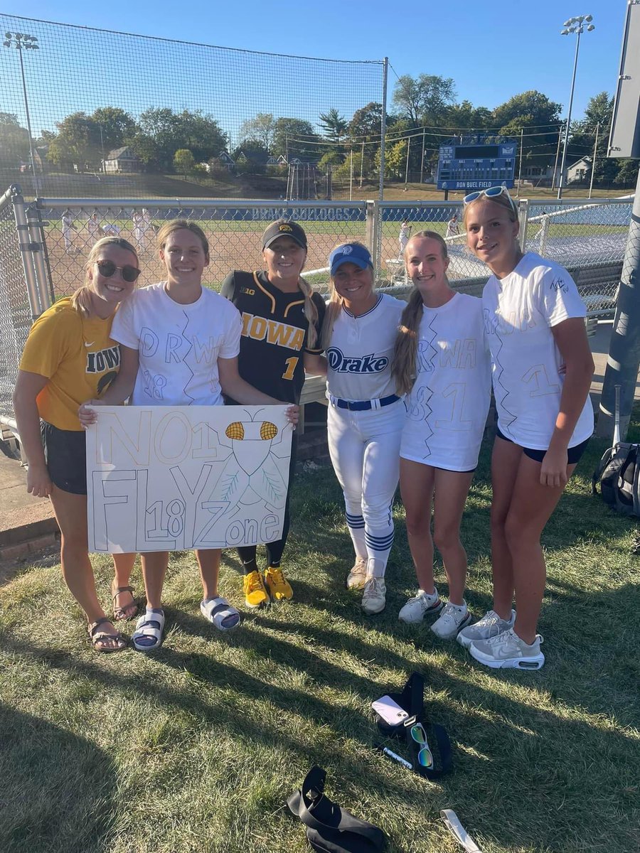 Congrats to coaches <a href="/t_bennett02/">Tory Bennett</a> and <a href="/sami_miller34/">Sami Miller</a> for putting their hard work on display this weekend! The cheering squad couldn’t decide to cheer for! #PLAYLOUD #AsOne