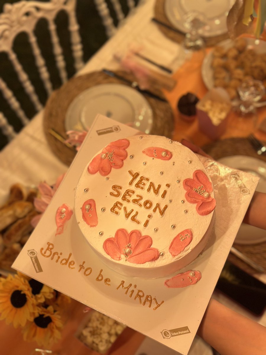 miraytopuzz's tweet photo. yeni sezon baslıyor https://t.co/rA2rHhnFsT