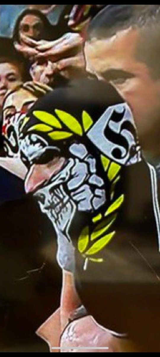 olias88's tweet photo. Israel fans hooligans https://t.co/dZG6Gz9Skc