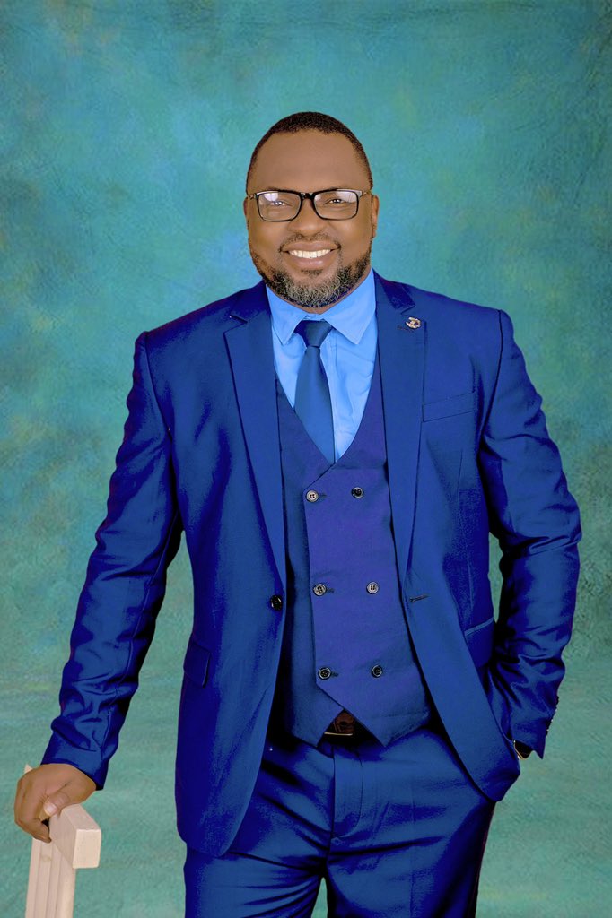 mohagirei's tweet photo. “Please be quick to forgive and slow to anger. Be careful as you speak henceforth because your words are no longer only yours and can be misconstrued”

Best advice I received after winning the NARD @nard_nigeria Secretariat Bid. @Nigerian_Doctor 

Dr. Mohammad Usman Suleiman
Crown Prince of NARD ‘24/‘25