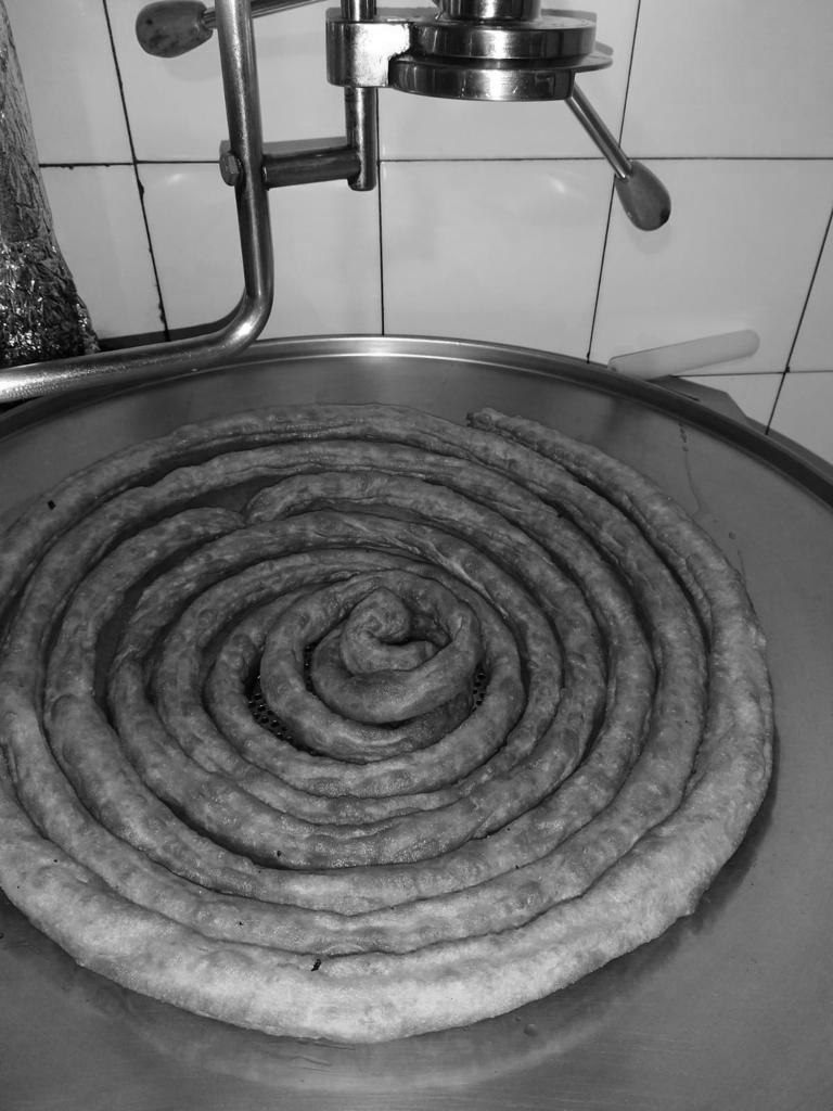 Fadri's tweet photo. ¡¡CHURROS!! https://t.co/F04U6Kxd4O