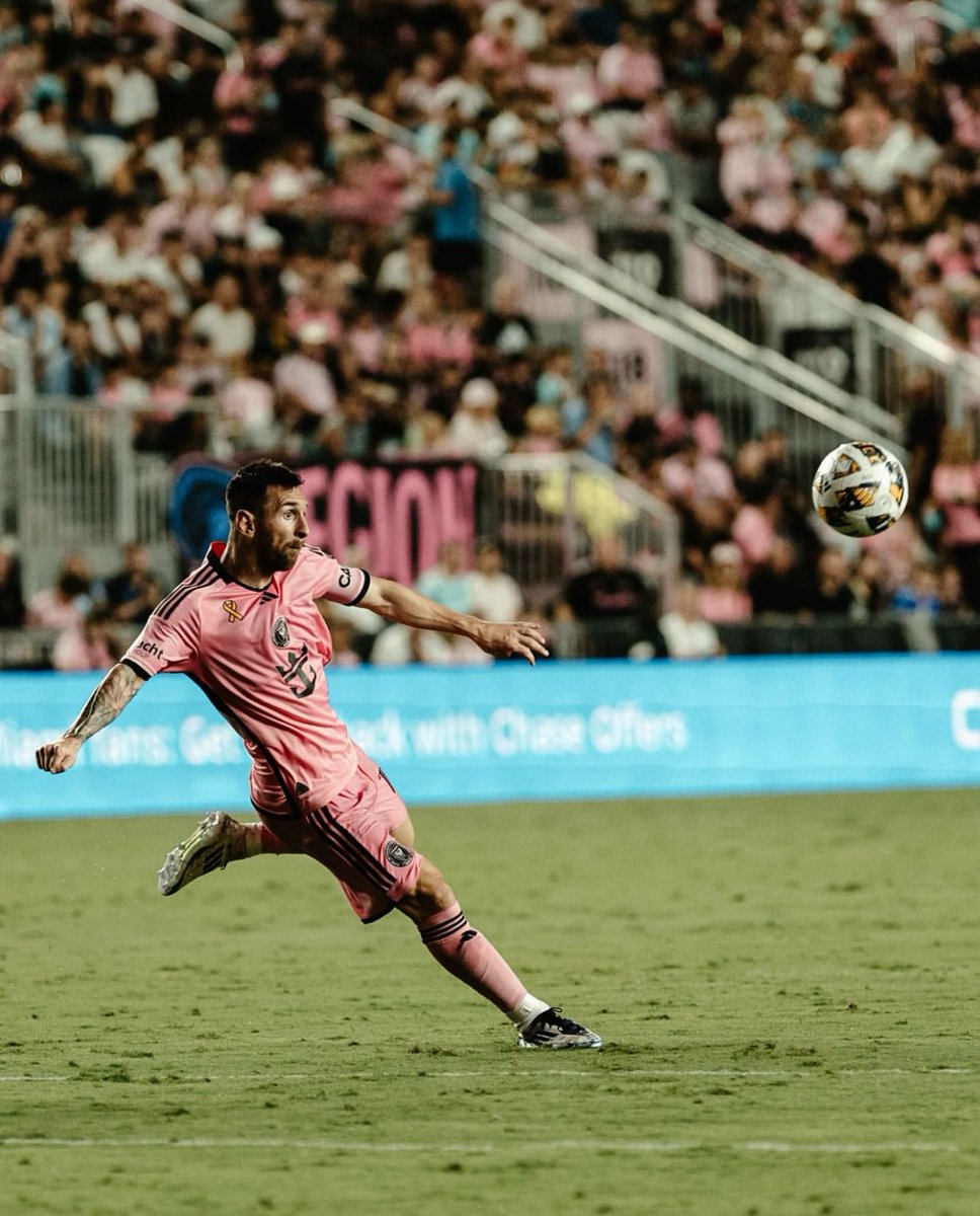 Messi World tweet media