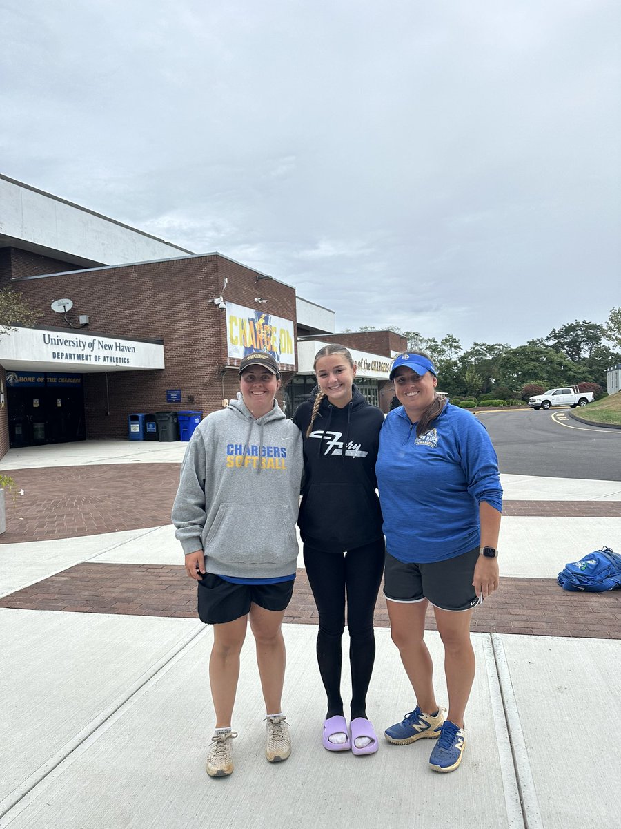 Thank you so much to Coach Paterson and Coach Smitty for an amazing clinic yesterday! I had so much fun learning about the program and the campus. <a href="/coachkpaterson/">Kelly Paterson</a> <a href="/FPNE18URoumelis/">Fury Platinum 18U Roumelis</a>