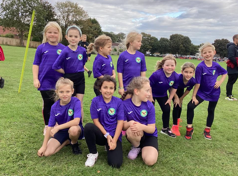 BroughPrimaryPE's tweet photo. The sporting calendar got underway with the annual KS2 cross country event at South Hunsley last week. We arrived with a very healthy number of competitors - the most in a few years - and lots of children participating for the first time in a South Hunsley transition event. 1/2 https://t.co/cARaSXNrrC