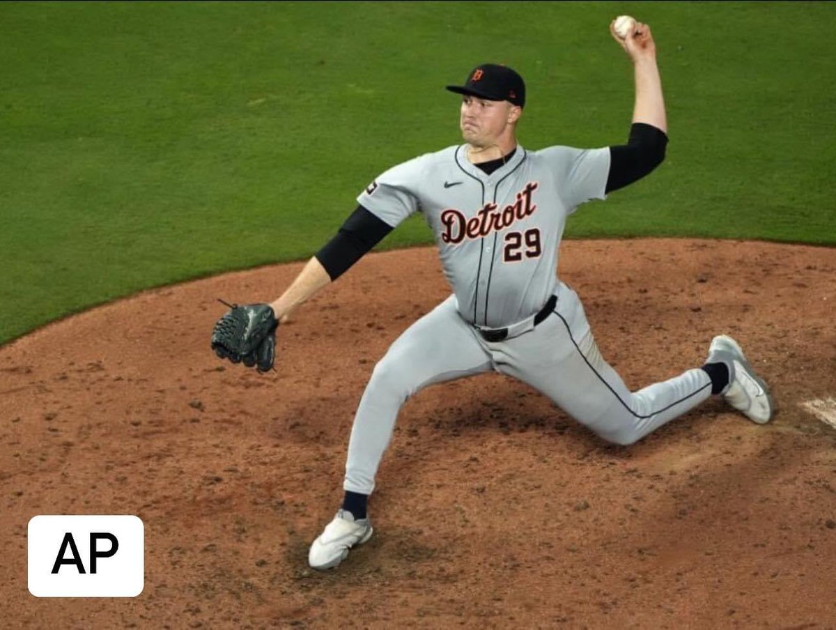 BradGalli's tweet image. Triple Crown 👑 Tarik Skubal has accomplished the rare feat, capturing the American League pitching triple crown. 

Detroit’s ace had 18 wins, a 2.39 ERA, and 228 strikeouts.