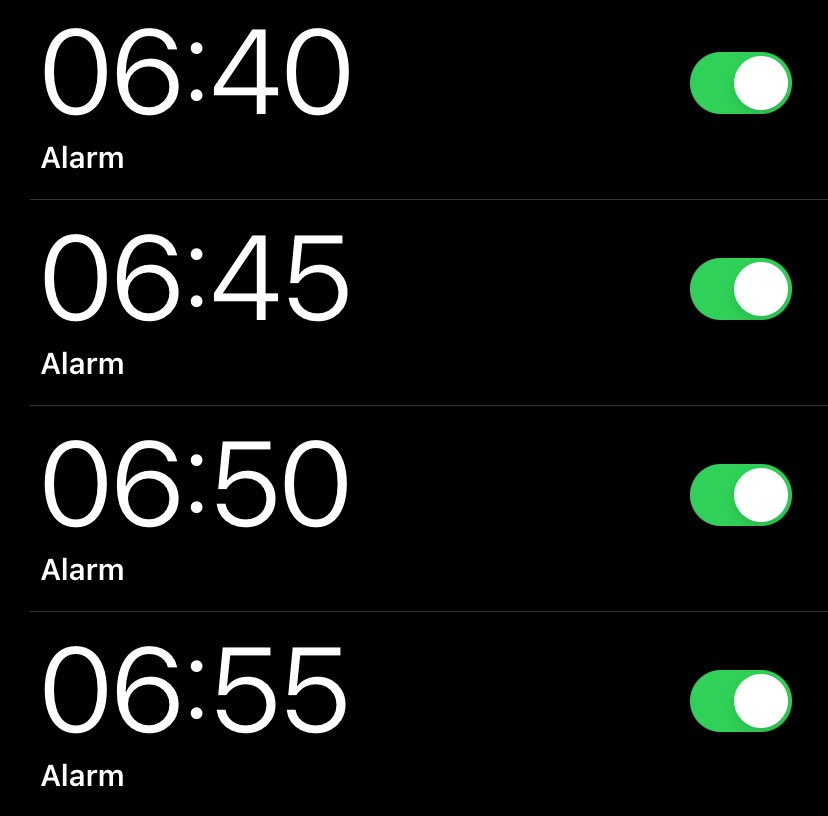 üç aydır süren 12 saatlik uyku devrini kapatmış bulunuyoruz💔💔💔