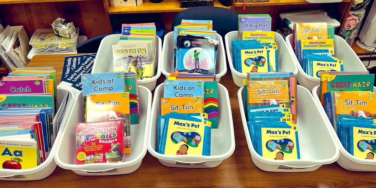 Birch Cliff Heights PS (@bch_ps) on Twitter photo Thank you to Indigo <a href="/IndigoLOR/">Indigo Love of Reading Foundation</a> for helping us to purchase new books to support our home reading programs using decodable texts for our primary classes! Thank you to Indigo <a href="/IndigoLOR/">Indigo Love of Reading Foundation</a> for helping us to purchase new books to support our home reading programs using decodable texts for our primary classes!