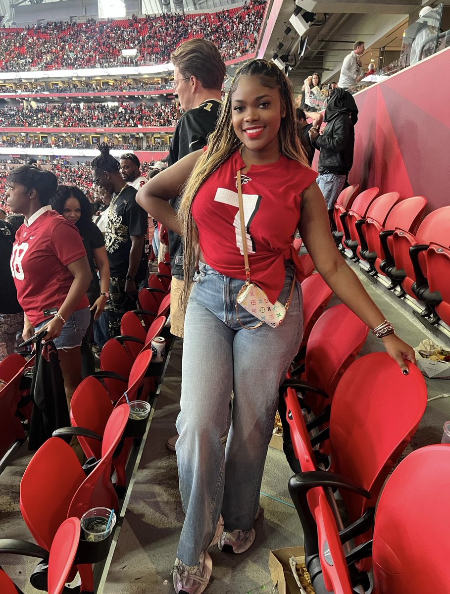 niyawiya's tweet image. #WEDAT ❤️🖤🤍