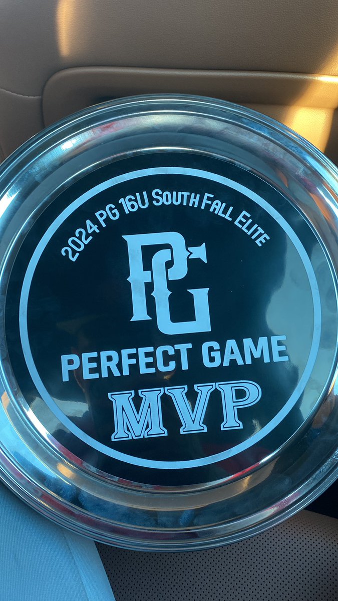 Jakecurtisfr's tweet photo. Blessed to receive the 16u south fall elite tournament MVP award after a solid weekend! @Texas_PG @Oros45 @ScorpionsBsb1 @MikeMorrison_25 https://t.co/tT35tIUpfI