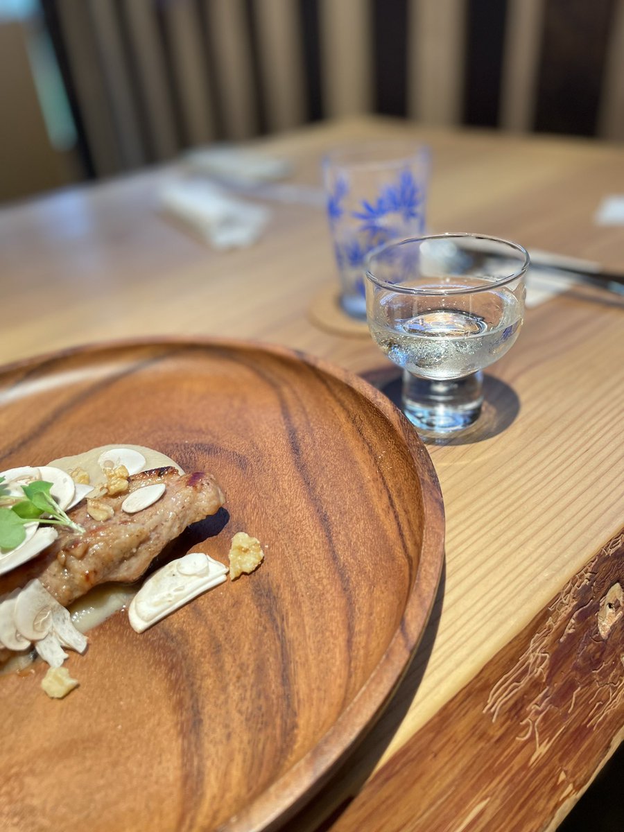 yumiyumi717's tweet photo. お酒とお料理のペアリングがテーマ
OMICAFE 1周年特別メニュー☺️
#来福酒造 #OMICAFE https://t.co/FW24EtB0TM