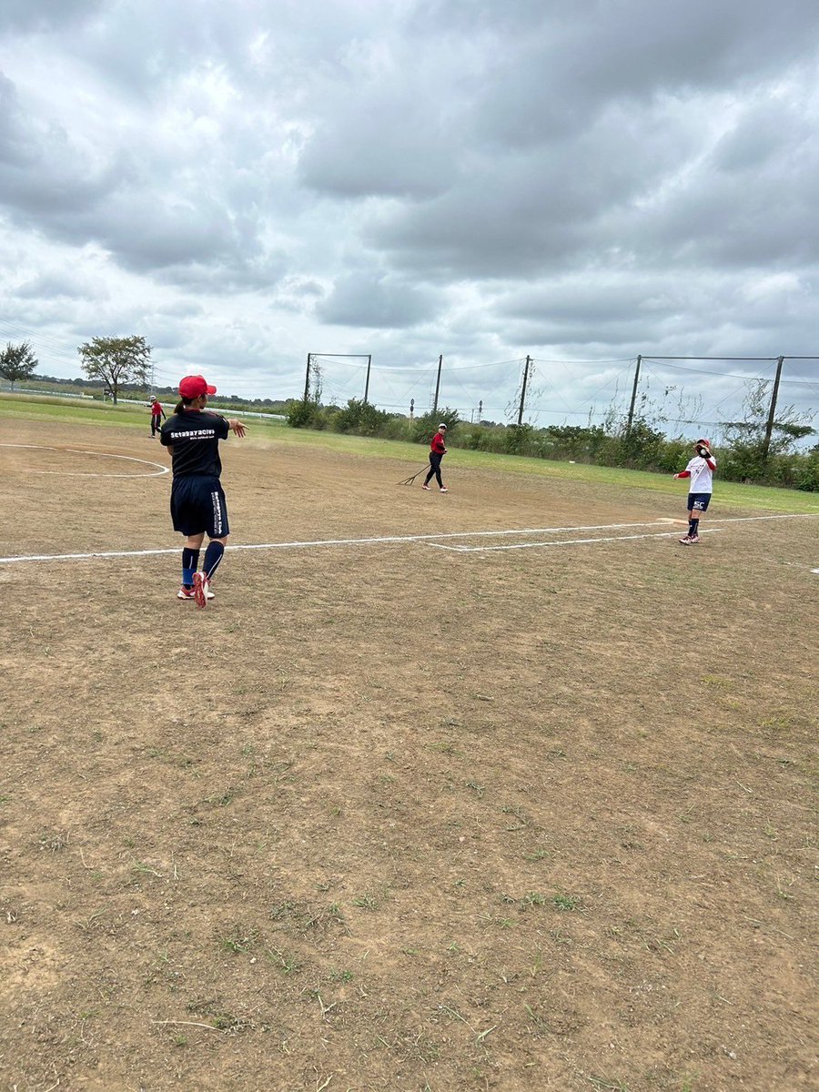 setagayaclub's tweet photo. 2024.09.29上曽根運動場
vsTSM  14-0⚪️
vs松戸14  9-1⚪️
休み明けの久しぶりの練習試合！
両試合、打撃が好調で、ピッチャー陣には新しく2人の仲間が加わり、ランナーが出てもしっかり抑えてとる安定したピッチングで素晴らしかったです✨来週から始まる秋季大会も頑張ります、よろしくお願いします！ https://t.co/xcXcjZlFy2