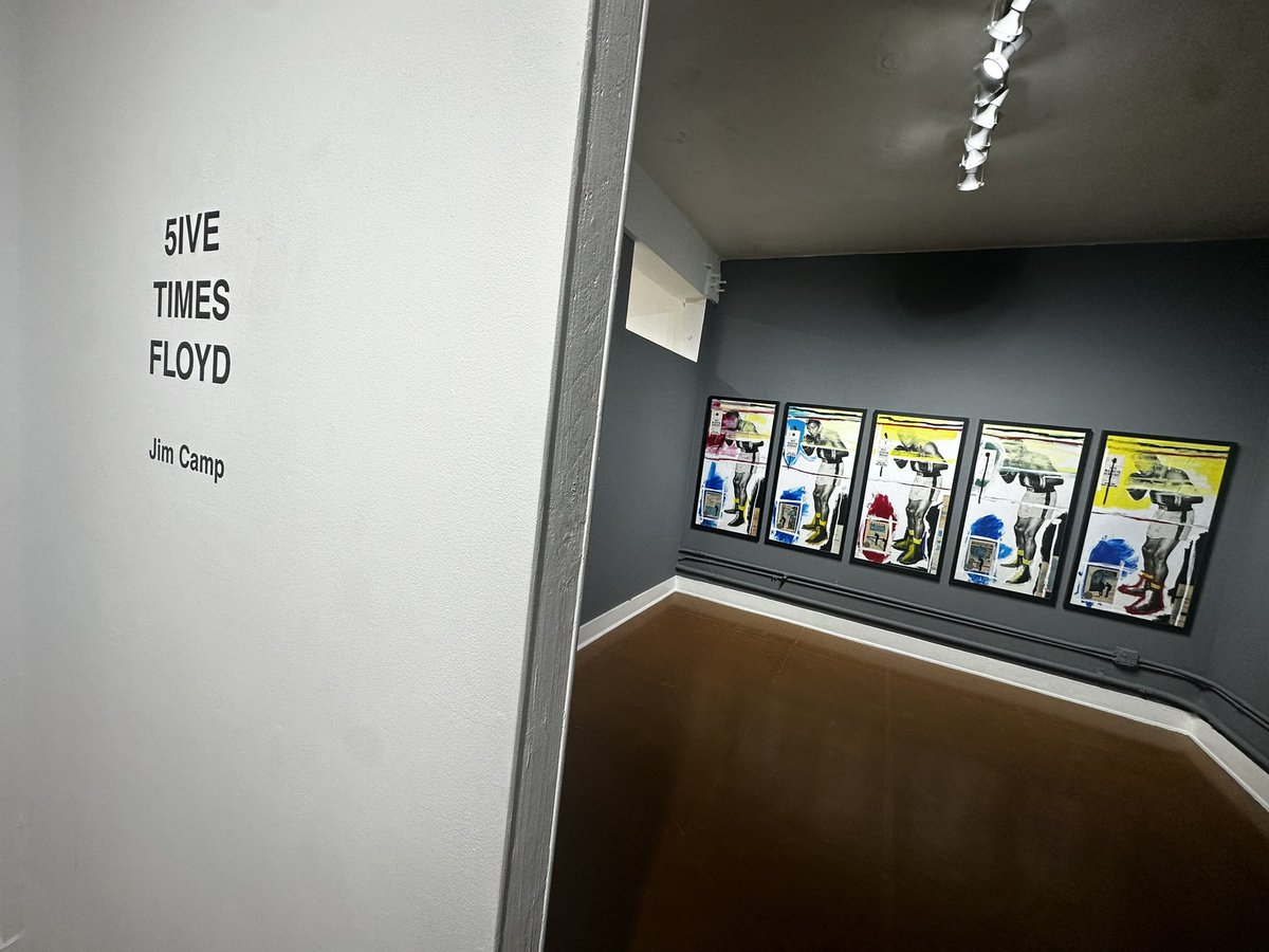 jimcamp3's tweet photo. Now available! "5ive Times Floyd" -- my artists' book in both hard and softcover! 5ive paintings too! Exhibition up until 26 October! Link in bio!
#booklovers #cutandpaste #artistsbook #bookworms #5iveTimesFloyd
#ArtistsOfTwitter https://t.co/dmnW4WGn9C
