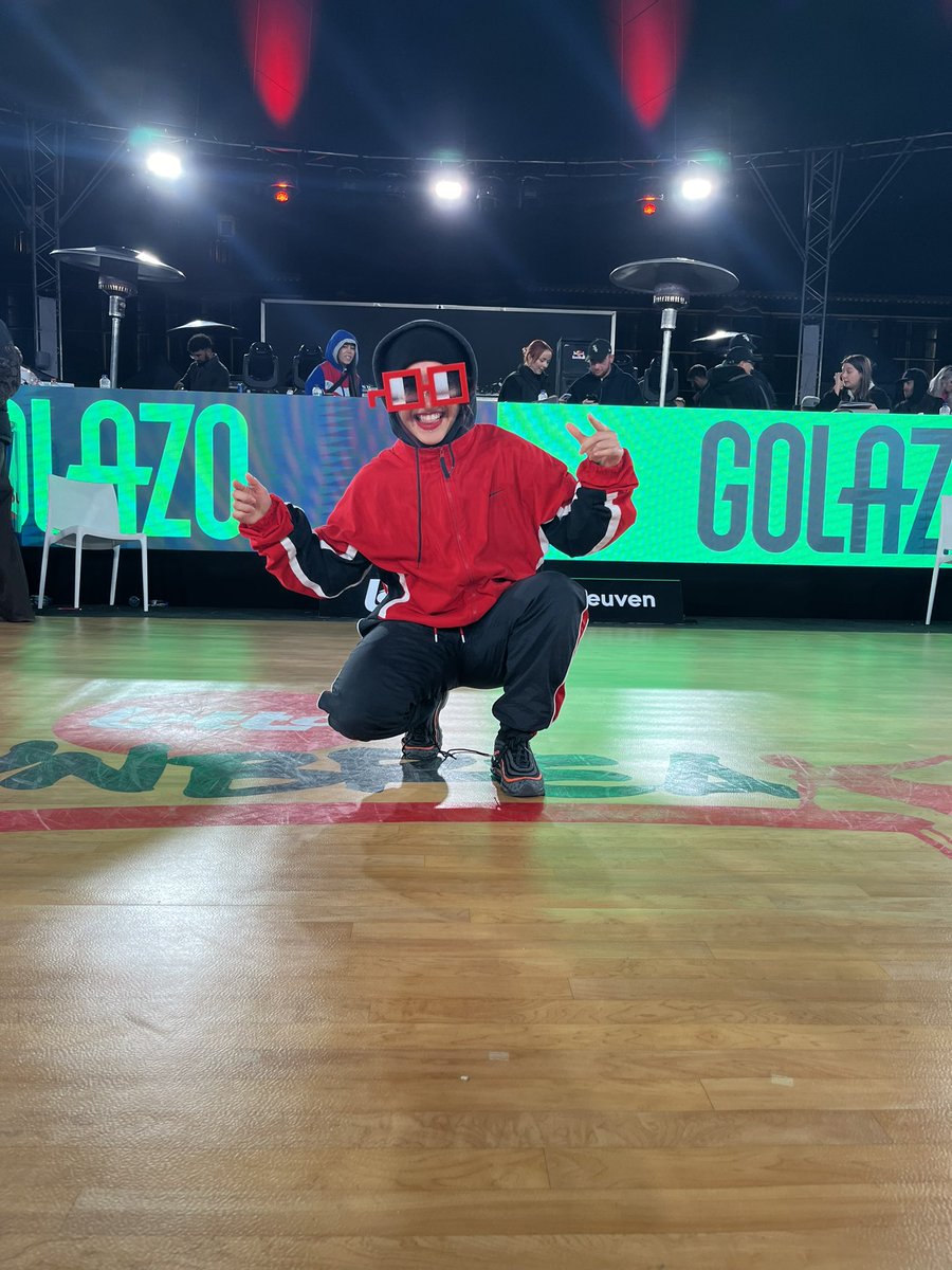Representando UNBREAKEABLE en Bélgica 🇧🇪😍 
<a href="/nounsbreakers/">Nouns Breakers ⌐◨-◨</a>