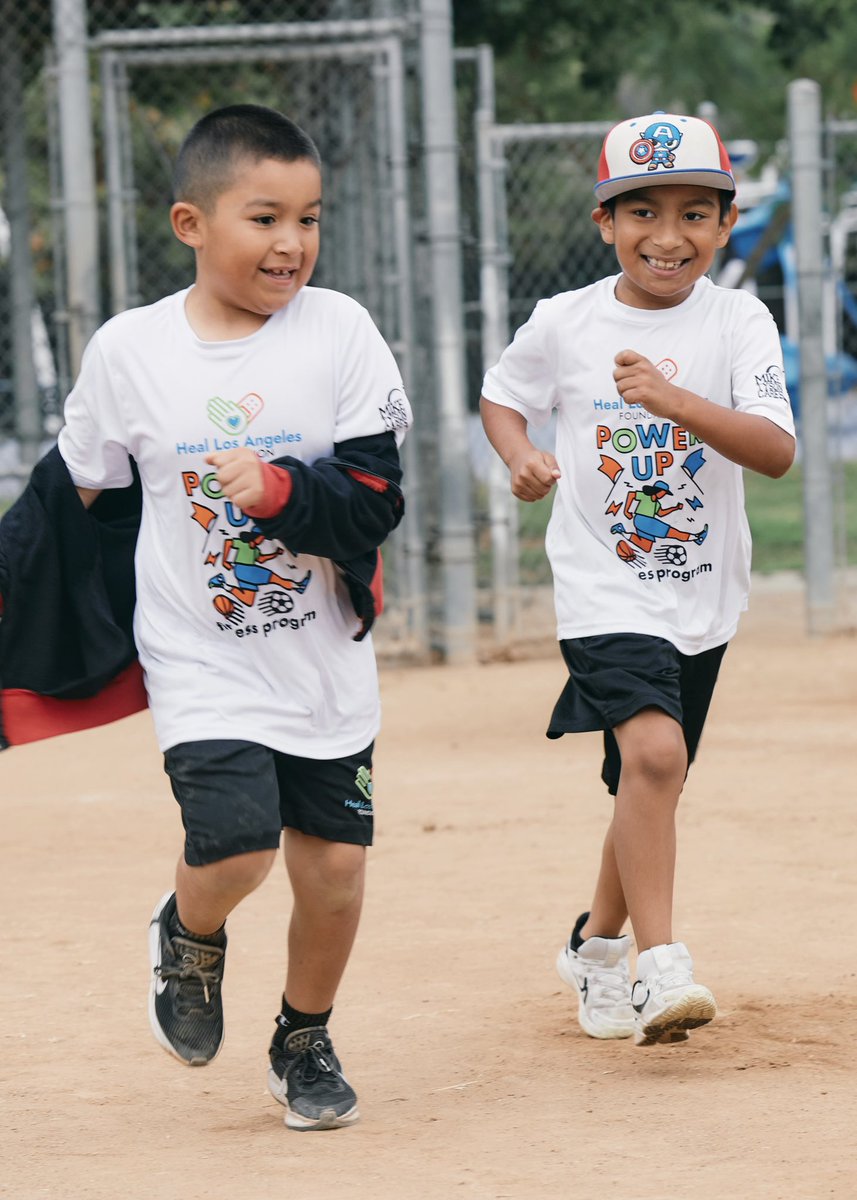 heallafdn's tweet photo. We’re getting stronger—and maybe just a little bit sore! But nothing beats the fun and laughter at Power Up Fitness. 

Shoutout to @MikeTysonCares for making it possible to keep these muscles flexing and these kids smiling 🤜🥊 https://t.co/PiXW3sWtrX