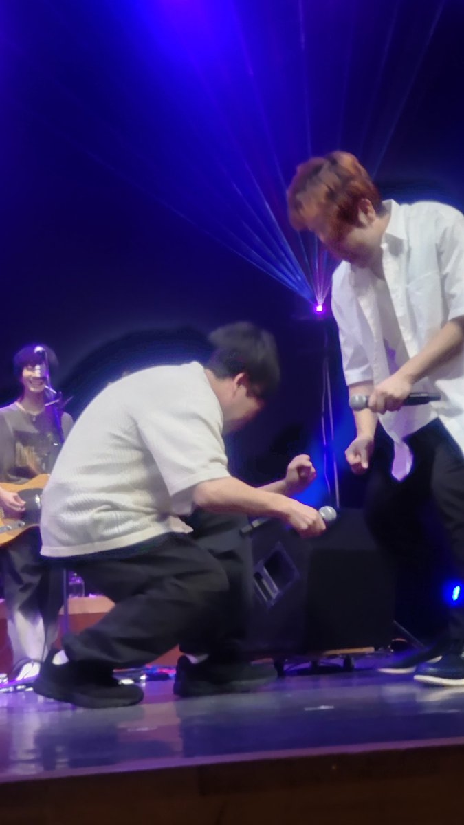 pOQcoKBW7r5ICGy's tweet photo. トオルさんワンマンライブ  
#LIFEISSTILLBEAUTIFUL より
川勇介さん😄 https://t.co/R6pNkuiZfq