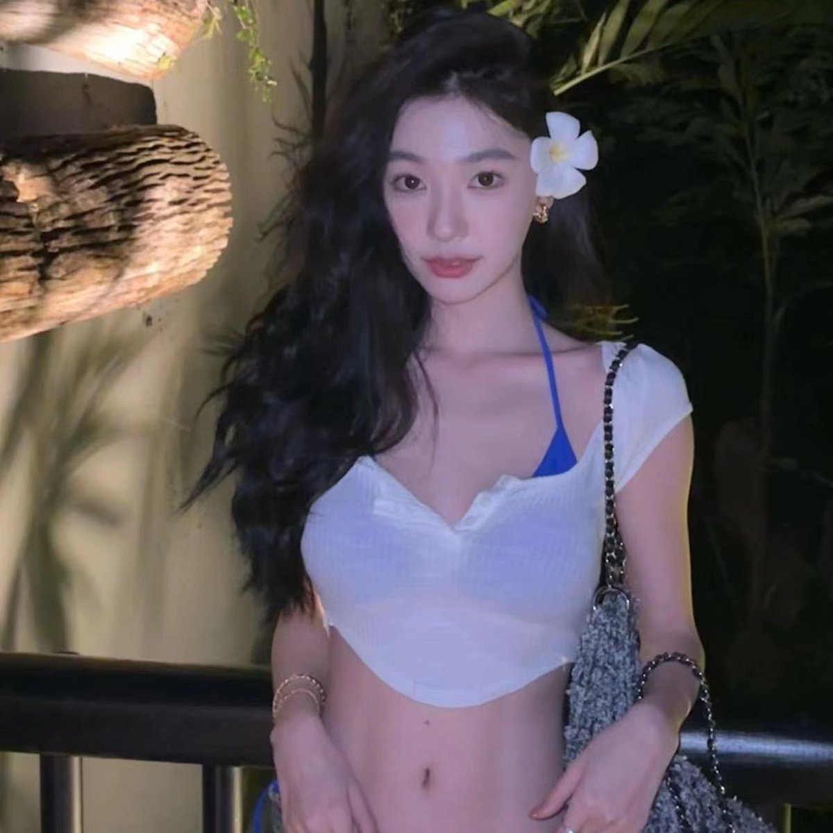 jty05050's tweet photo. 易梦玲同款克莱因蓝比基尼！
淘宝🍑：凌晨三点整！ https://t.co/lWeFiGunQW