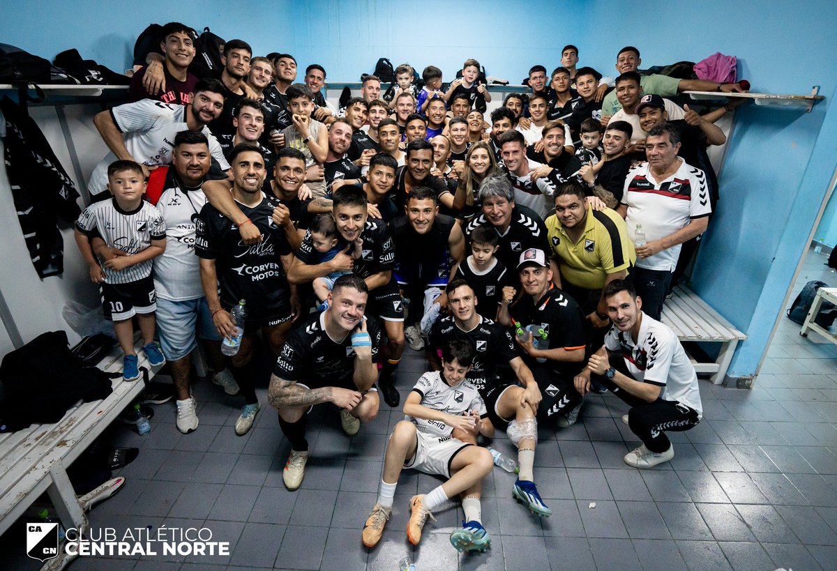 CACNoficial's tweet photo. ¡SOMOS FINALISTAS!
Un pasito más 💪
Nos vemos el domingo 👋

#UnidosSomosMás 🐦‍⬛
#VamosCentral⚫⚪⚫ https://t.co/q7R4g0lkp9
