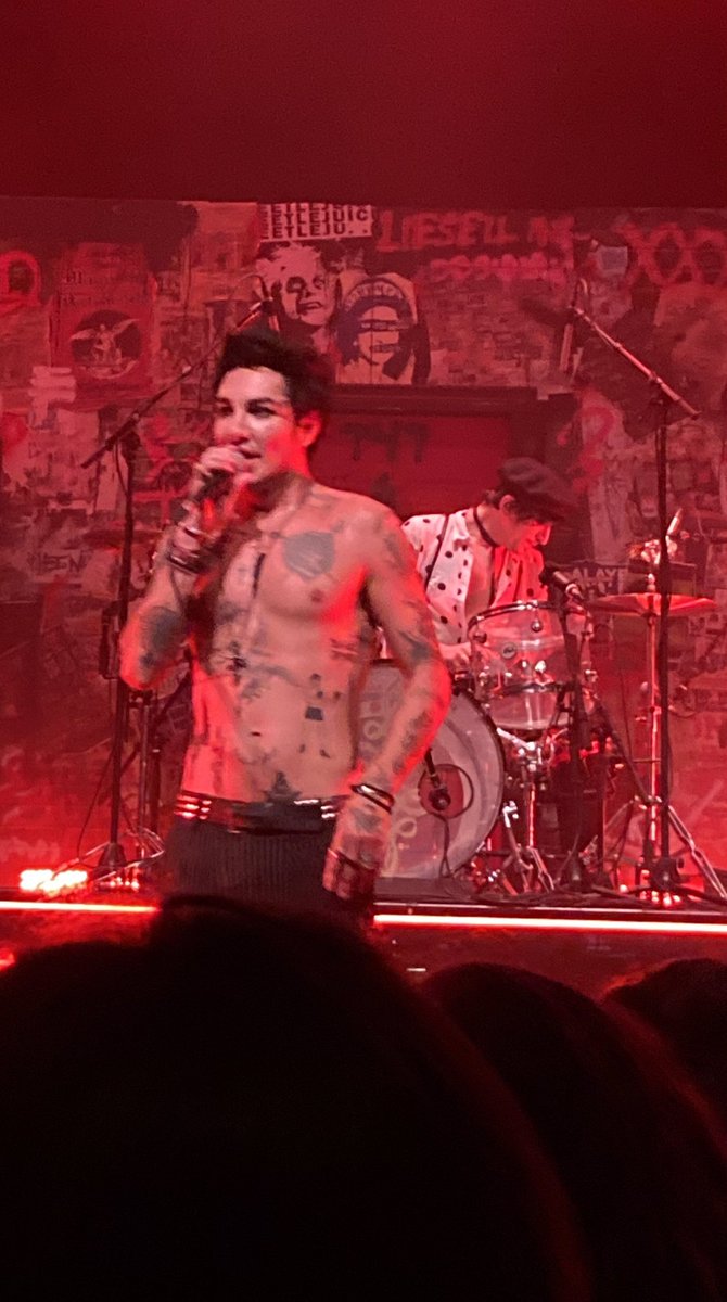 Great show by <a href="/PalayeRoyale/">Palaye Royale</a> at the Gothic. Although at my age, I need a day to recover from all the jumping, getting hit by stray moshers, and being slammed into <a href="/RemingtonLeith/">Remington Leith❌❌❌</a>