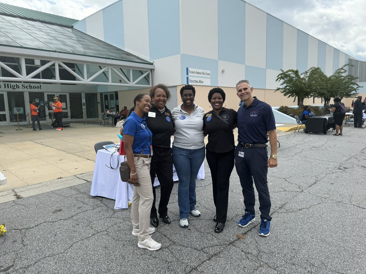 DCSD_SCSA's tweet photo. Yesterday would have not been a success without the team. #ChiefAlexander @COSDeKalbCounty  @DrTWeaver #ChiefTowns @DrNormanCSauce3 #AICSupportTeam #EDSmith @DrCharCovington #ASJones #OSA #BoardMemberMcGinniss “Every school, in DeKalb, is a great choice!” @DeKalbSchools https://t.co/Mod5UOgOB3