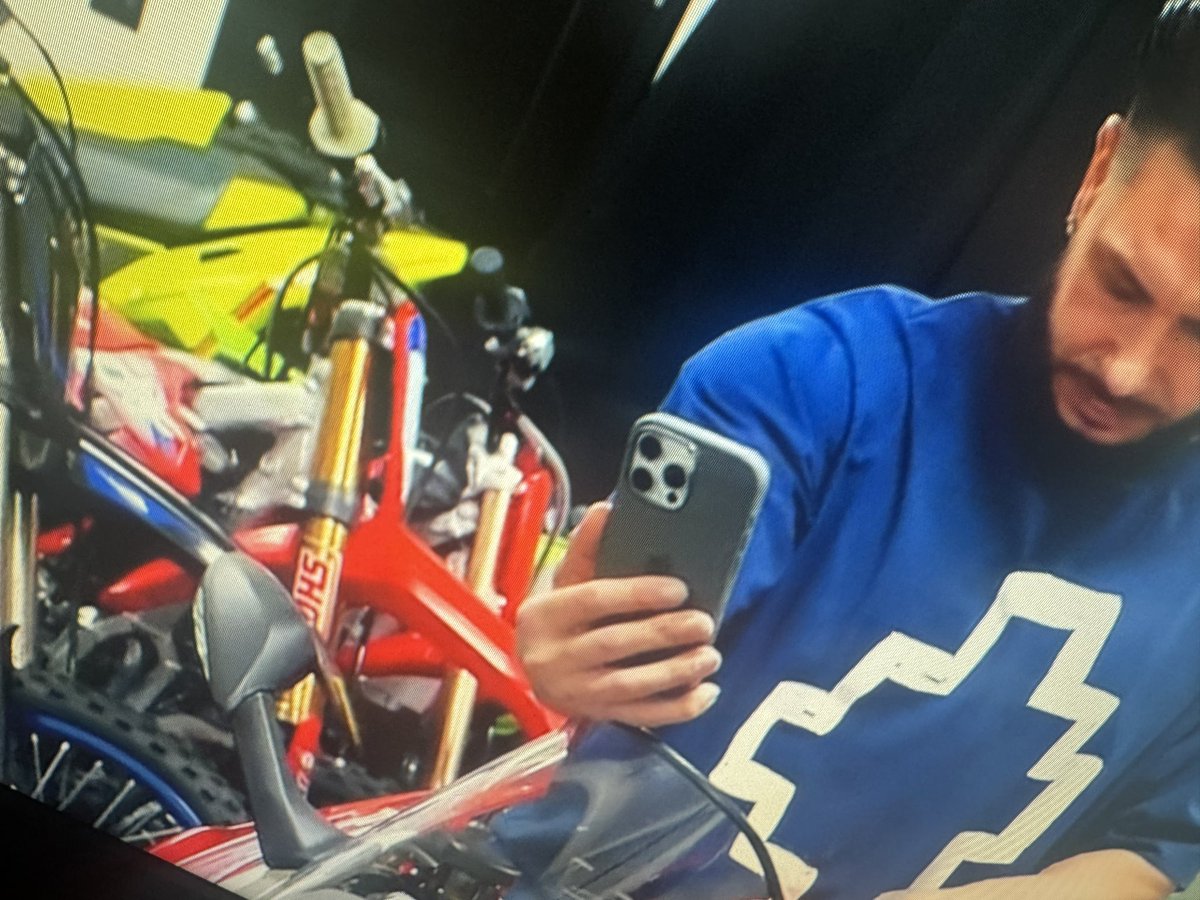 Beerded_Gunner's tweet photo. @JerseyShore @DJPaulyD seriously has a fuckin 2022 CRF450R WORKS EDITION dirt bike just sitting in his garage with a collection of other bikes. The motocross world would absolutely LOVE to have that bike! Does he even ride? Send it to me and I’ll put it to use! https://t.co/U09aog9G3r