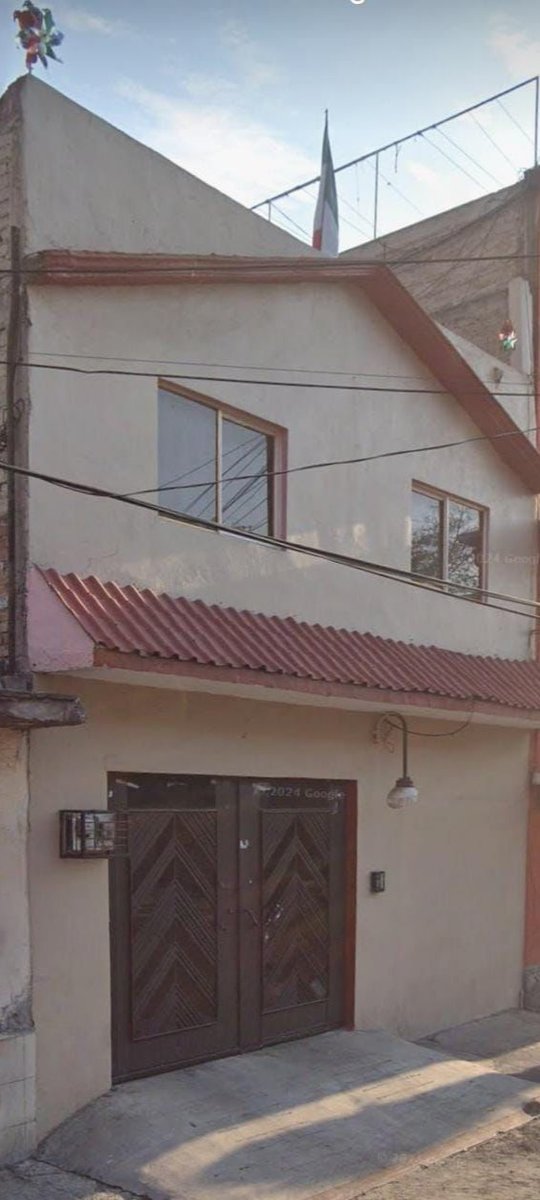 #NiUnaMás 
Le vengo a contar una historia que ocurrió el día 27 de septiembre 2024
El señor llamado Vladimir García 
Le pego a una señora en la nariz y varias partes del cuerpo 
Les agrego las fotos y link de perfil de Facebook del agresor 
facebook.com/vlado.gama?mib…