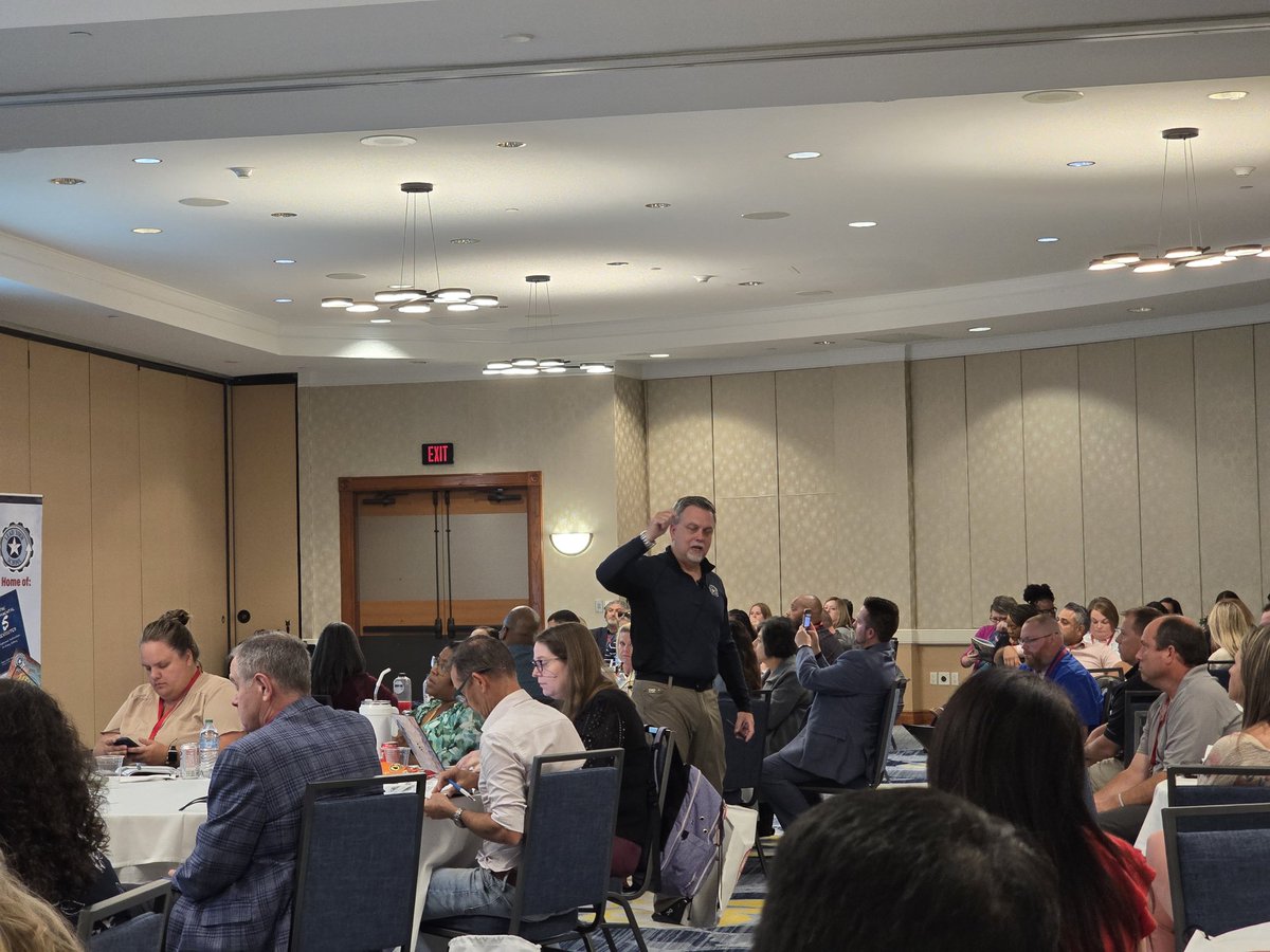 Great 1st Day at the <a href="/TASSP1/">TASSP</a>
Leadership Academy.

Kicked off with <a href="/E_Sheninger/">Eric Sheninger</a> #DisruptiveThink and <a href="/LYSNation/">Sean Cain</a> #FoundationProcess

<a href="/YsletaISD/">Ysleta ISD</a> | <a href="/BrendaChR1/">Brenda Chacon-Robles, Ed.D.</a>