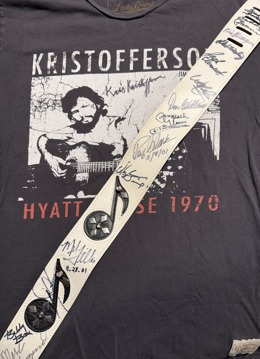 mrestyle's tweet photo. I think #KrisKristofferson had the ultimate life: the biggest/greatest recorded his songs, had a great recording/acting career &amp; was friends with the coolest to have walked the planet. I’m grateful to have some spent time with him. #RIPKris Condolences to Lisa, family &amp; friends. https://t.co/bD0Jp0hRZI