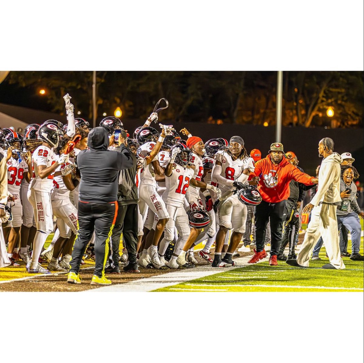 London Hearn tweet media