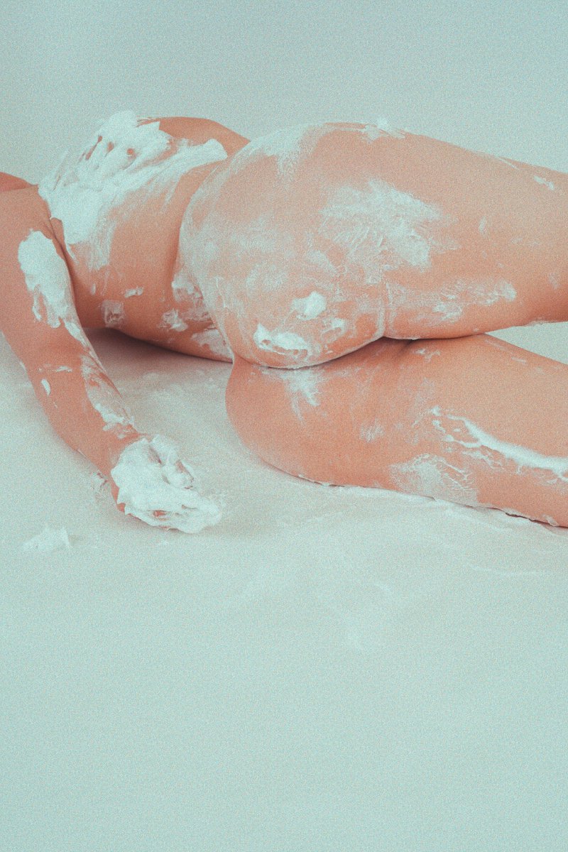 GM folks.
New set “Waxen” is up!
Head to my Patreon for more.
Have a great week!
🤍🧁