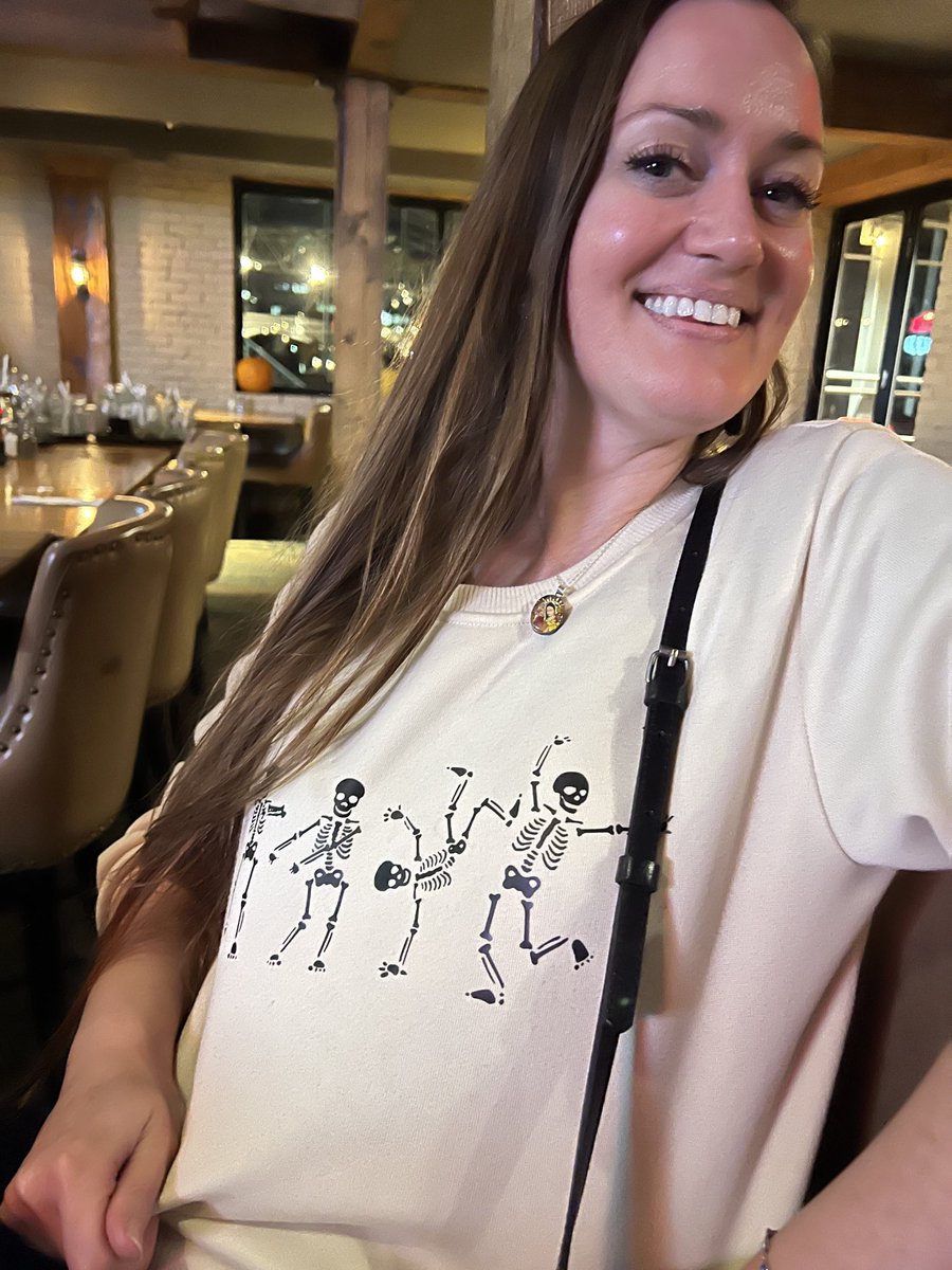 Larry Suva tweet media