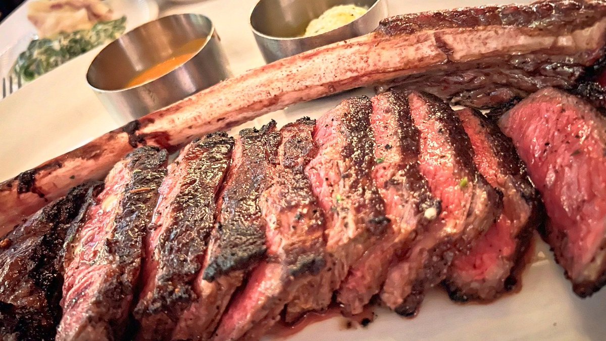 hiroticks's tweet photo. That tomahawk tho… 
.
.
.
.
.
#food #foodie #foodporn #steak #steakhouse #eatdallas #eatlocal #beef #ribeye #meat #meatsweats #carnivore #dinner #latergram #birthday #potd #foodpics #foodphotography #fatisfied https://t.co/eP20arENyG https://t.co/BNiTRjjS4p