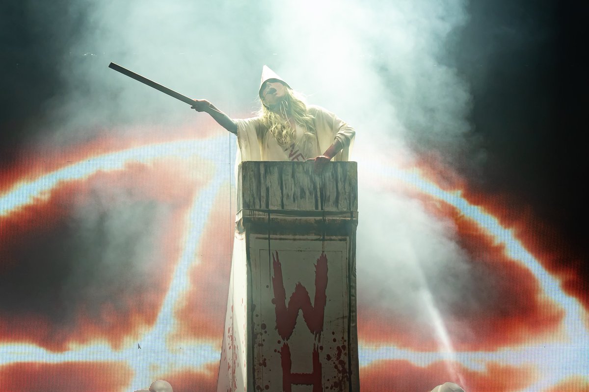 evanescence's tweet image. Incredibly powerful night in Michigan with @Halestorm, @OfficialITM, and @evaunderfire! We MUST make that lineup happen again. Thank you all for coming out, and cheers to all our friends for helping create such a magical night!

@SoaringEagle777 

📷 John Reasoner