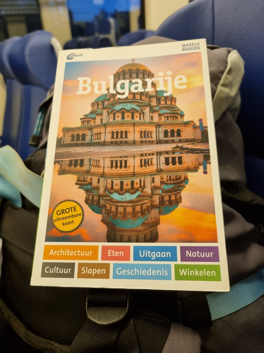 tuttifrutti163's tweet image. Goedemorgen! Ik ga op reis met de trein! 🚉  Vandaag hoop ik Wenen te bereiken en morgen verder op weg naar Bulgarije 🇧🇬 

Ik ben van plan om naar Sofia, Plovdiv en Veliko Tarnovo te gaan. Tips zijn welkom! Ik heb er iig heel veel zin in! 🤩 #interrail