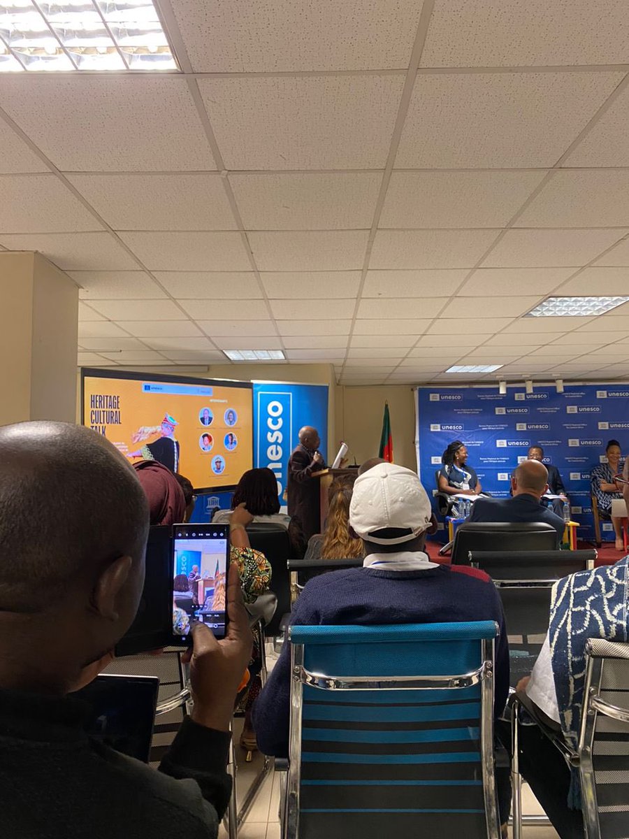 AfrikaNovaOrg's tweet photo. #AfrikaNovaNetwork
Notre VP @GilAssene a assisté au #HeritageCulturalTalk organisé par l’@UnescoYaounde et @odecaf2. Au sein d’AfrikaNova, croyons fermement au pouvoir de la culture pour transcender les divisions et favoriser le dialogue. Merci à @Nya_Hendjou pour l’invitation ! https://t.co/4GEoc1nKdS
